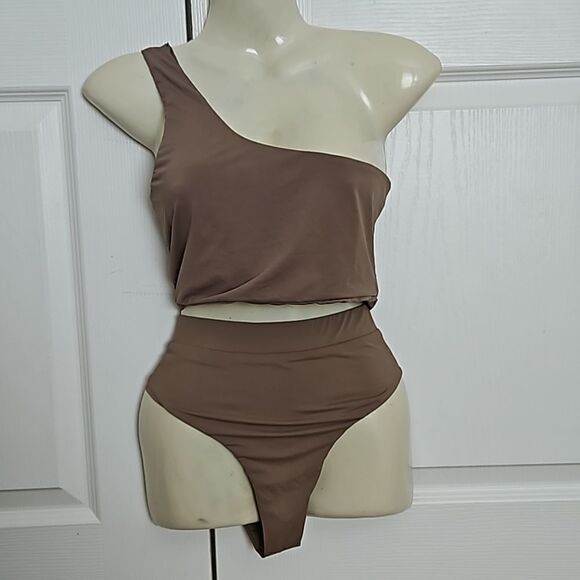 Myra Women's 2 Piece Swim Wear Small Chocolate Brown - Picture 1 of 16